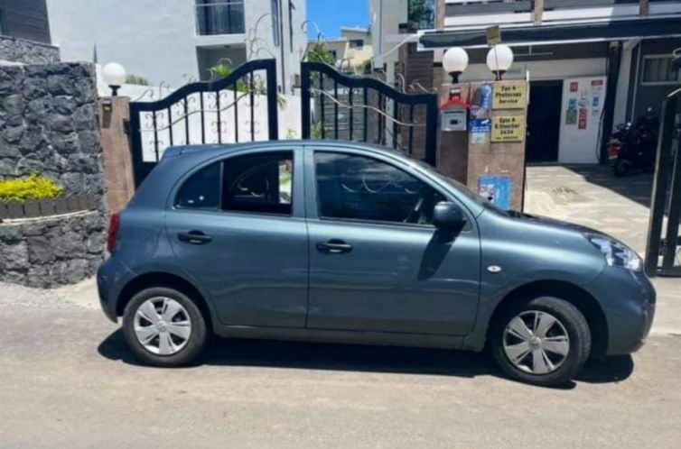 Double Lane Car Rental