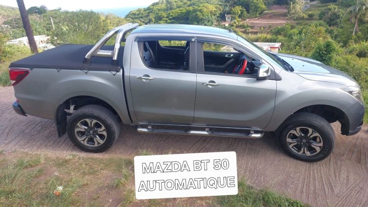 Double Lane Car Rental