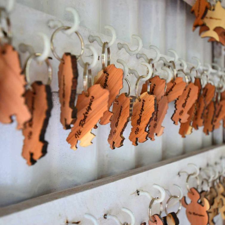 Atelier Boutik Artisanal woodwork of Rodrigues Shape keyrings