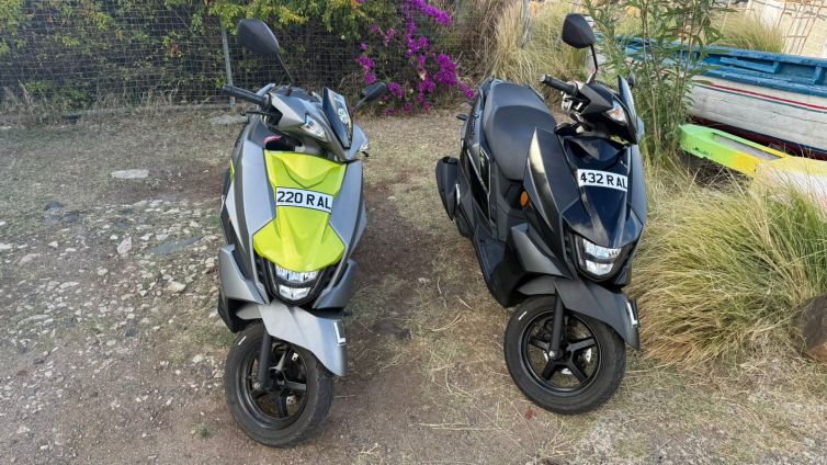 2 scooters from Sam Scooter Rodrigues Island