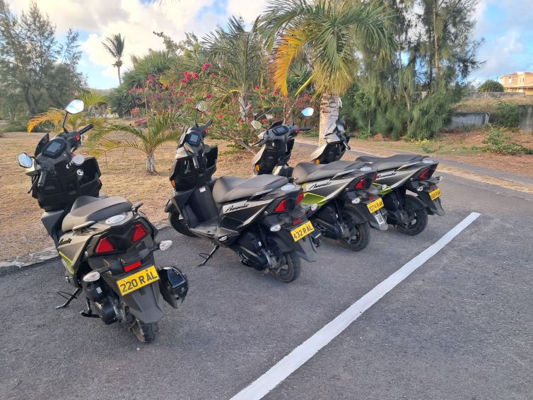 Sam Scooter Rodrigues Island delivery