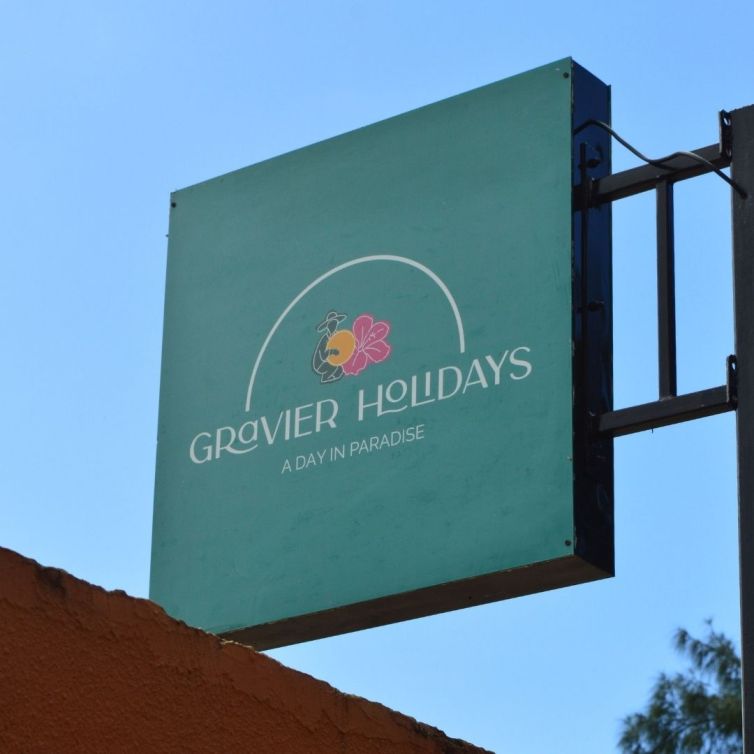 Gravier Holidays