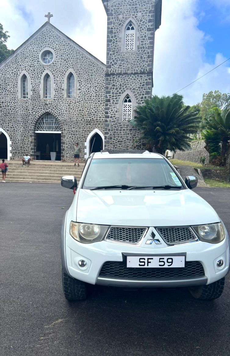Mitsubishi Sportero Car Rental in Rodrigues Island